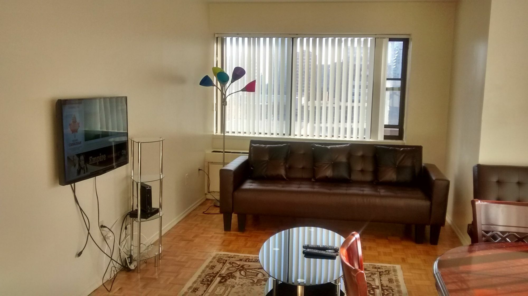 Toronto Furnished Living-Gerard Apartment *