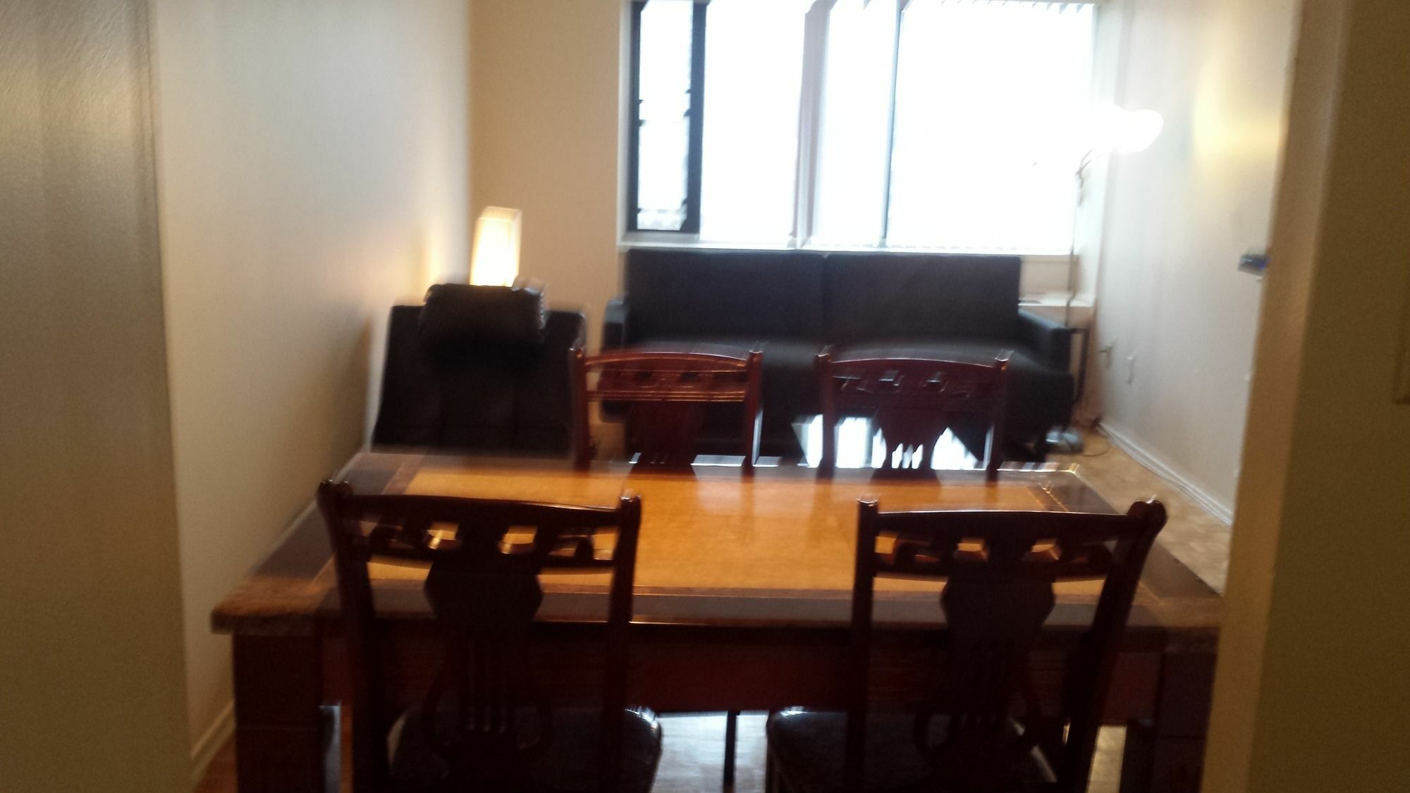 Toronto Furnished Living-Gerard * Toronto