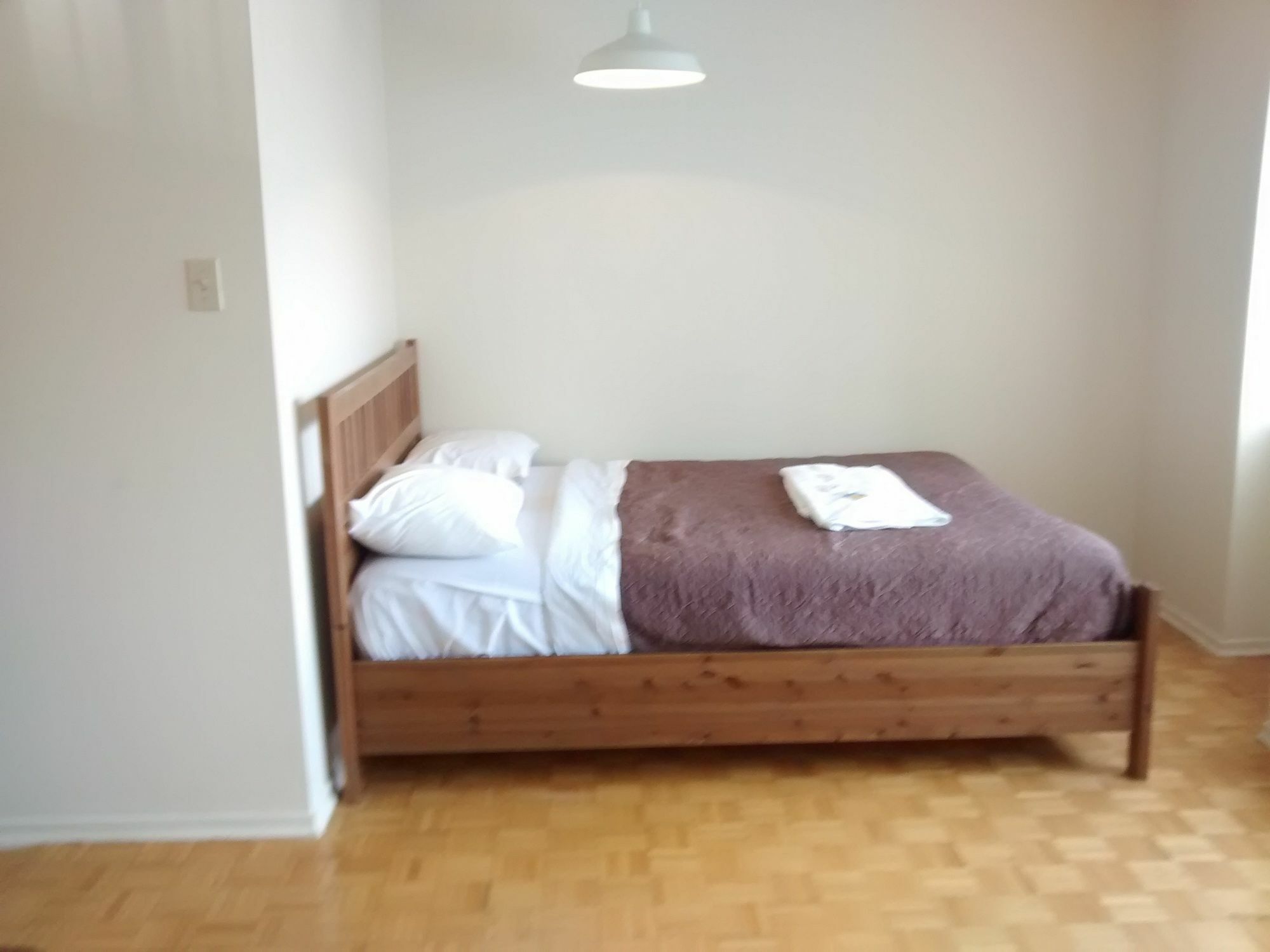 Toronto Furnished Living-Gerard * Toronto