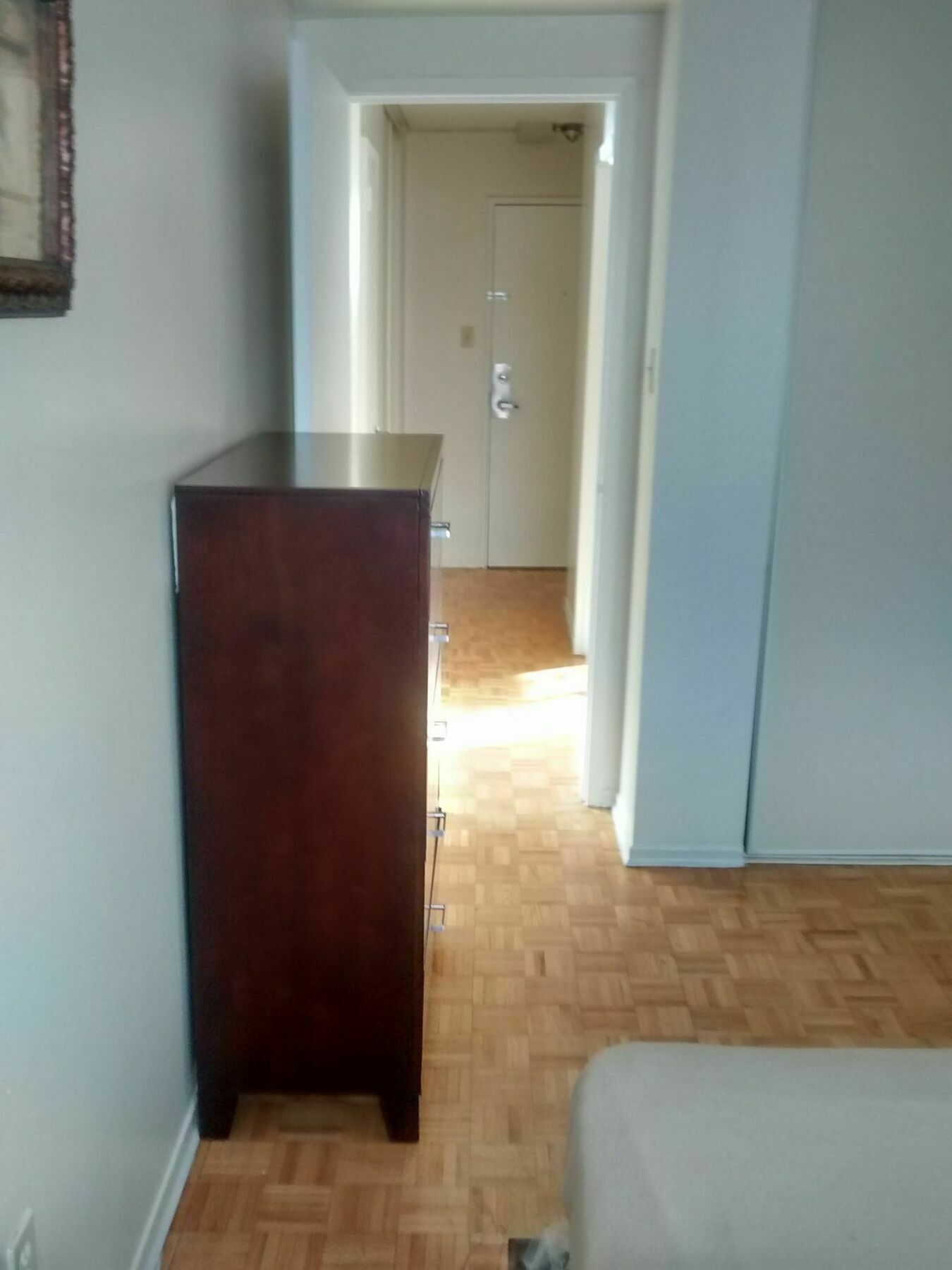 Toronto Furnished Living-Gerard Apartment Toronto