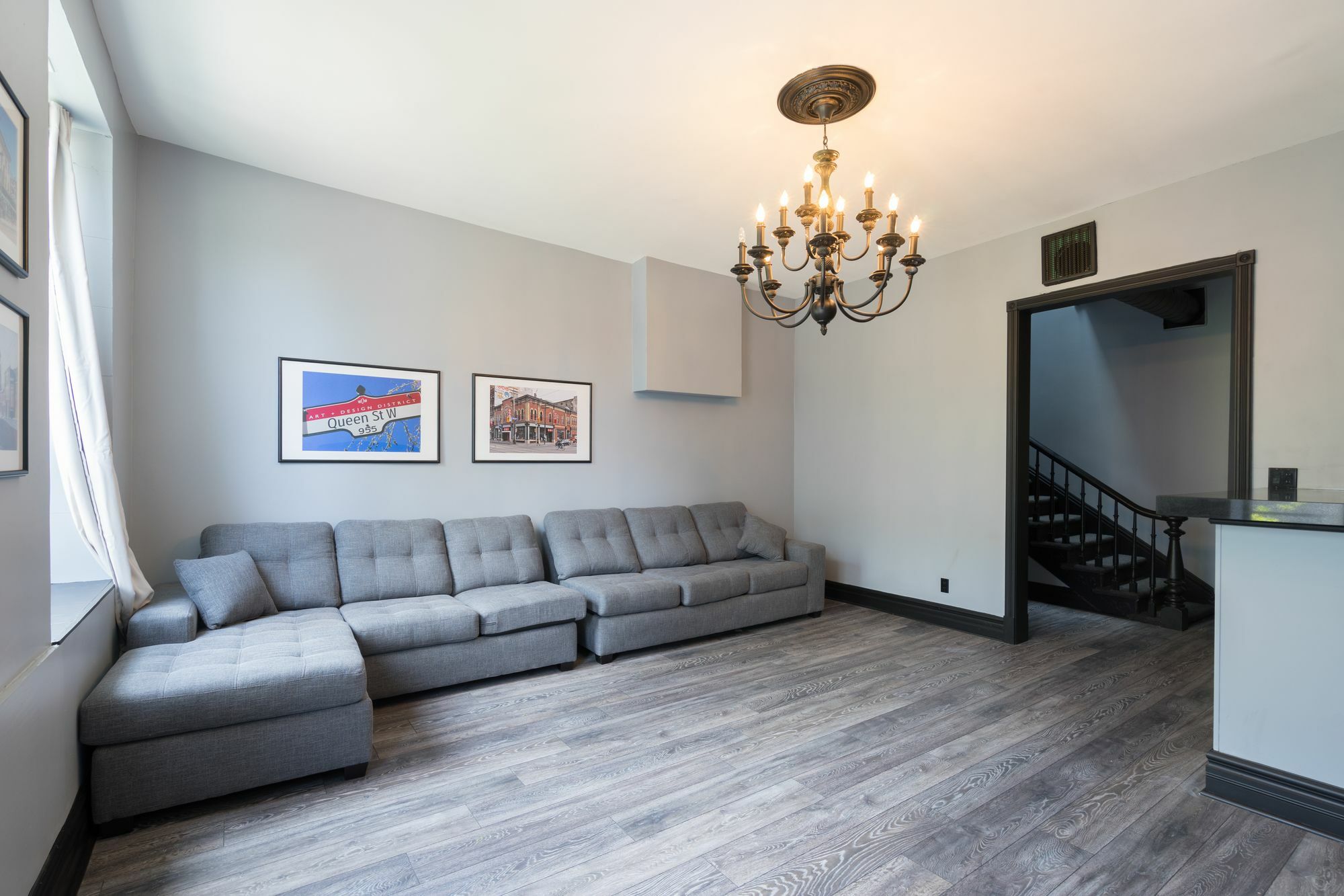 Applewood - West Queen West Loft Apartment *