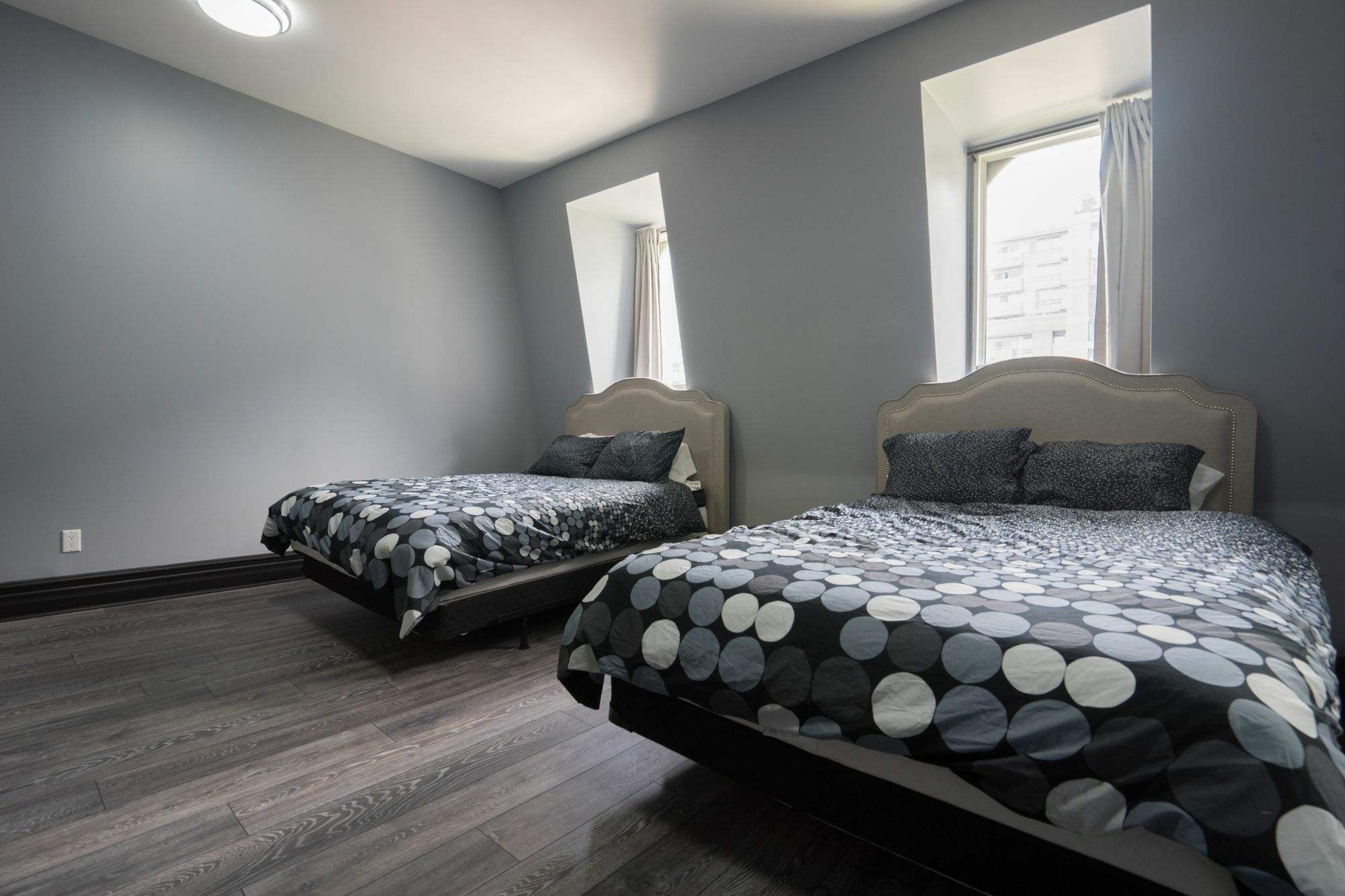 Applewood - West Queen West Loft *