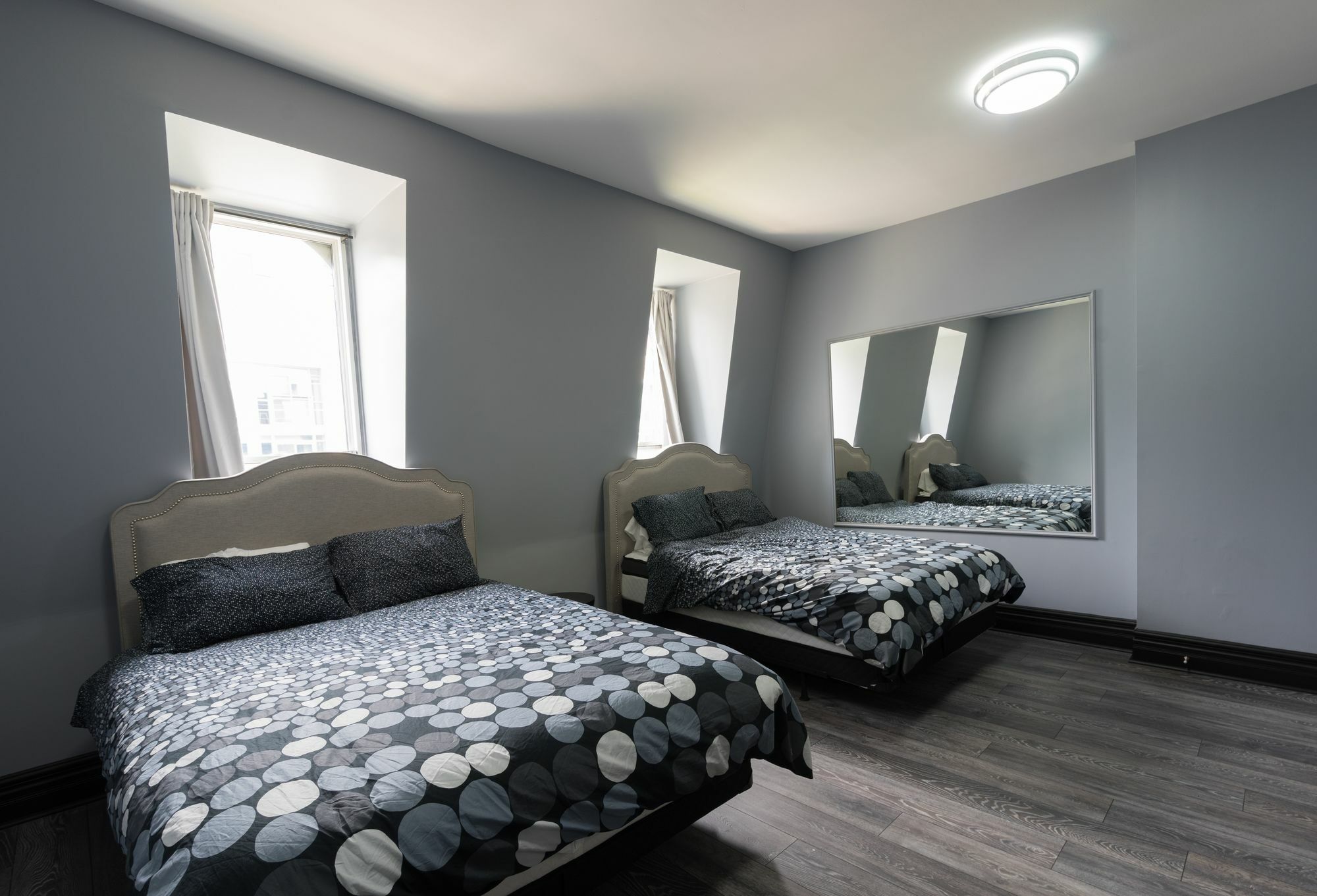 Applewood - West Queen West Loft *