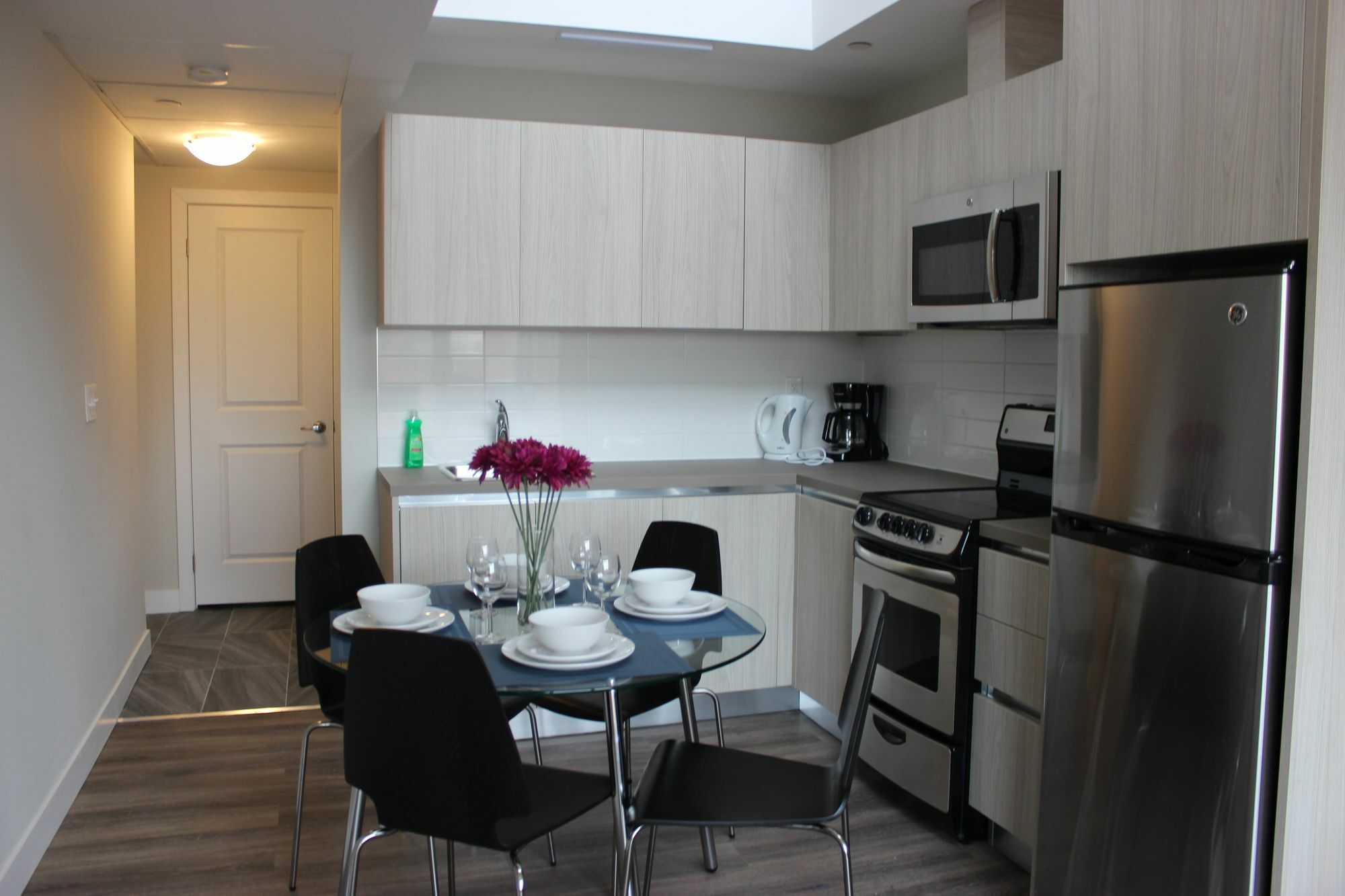 Atlas Suites- Furnished Apartments-College Street, Toronto Toronto