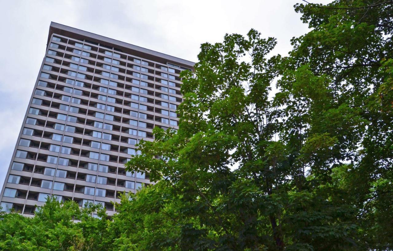 Apartment Chestnut And Conference Centre - Of