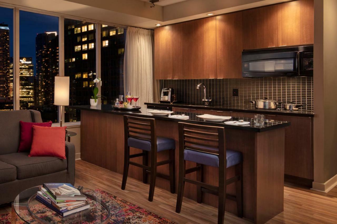 Hotel Executive Cosmopolitan Toronto