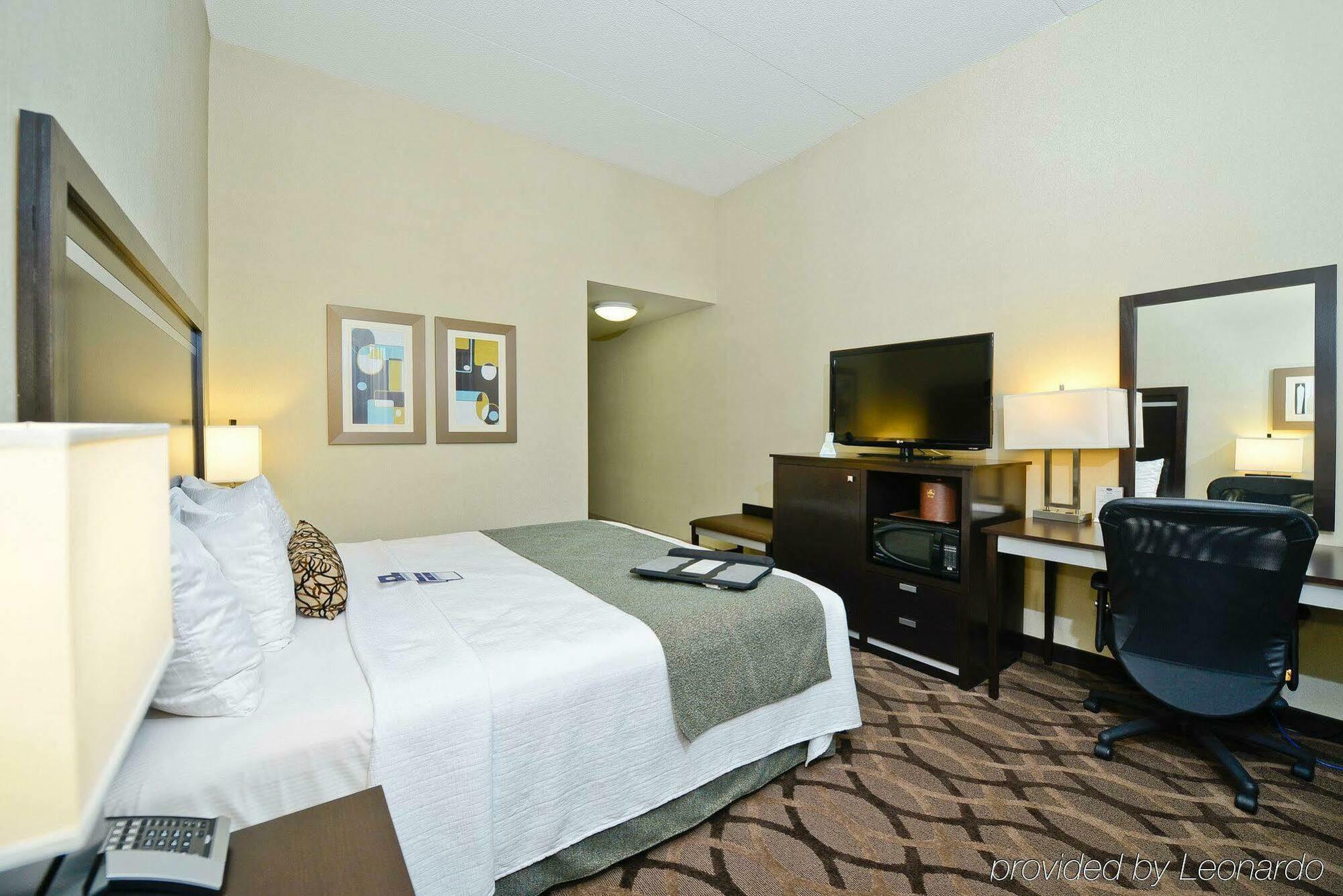 Hotel Western Travel Airport Toronto