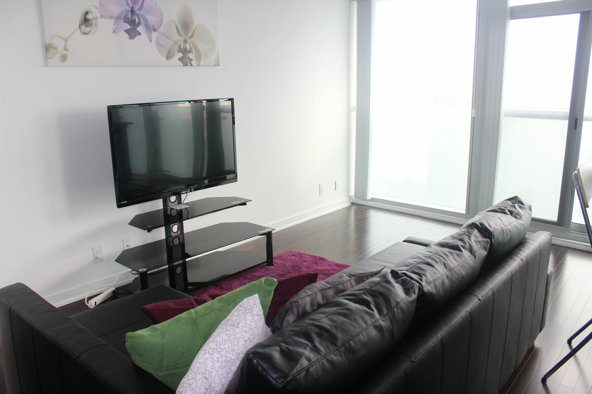 Eg - Stunning 4* Toronto