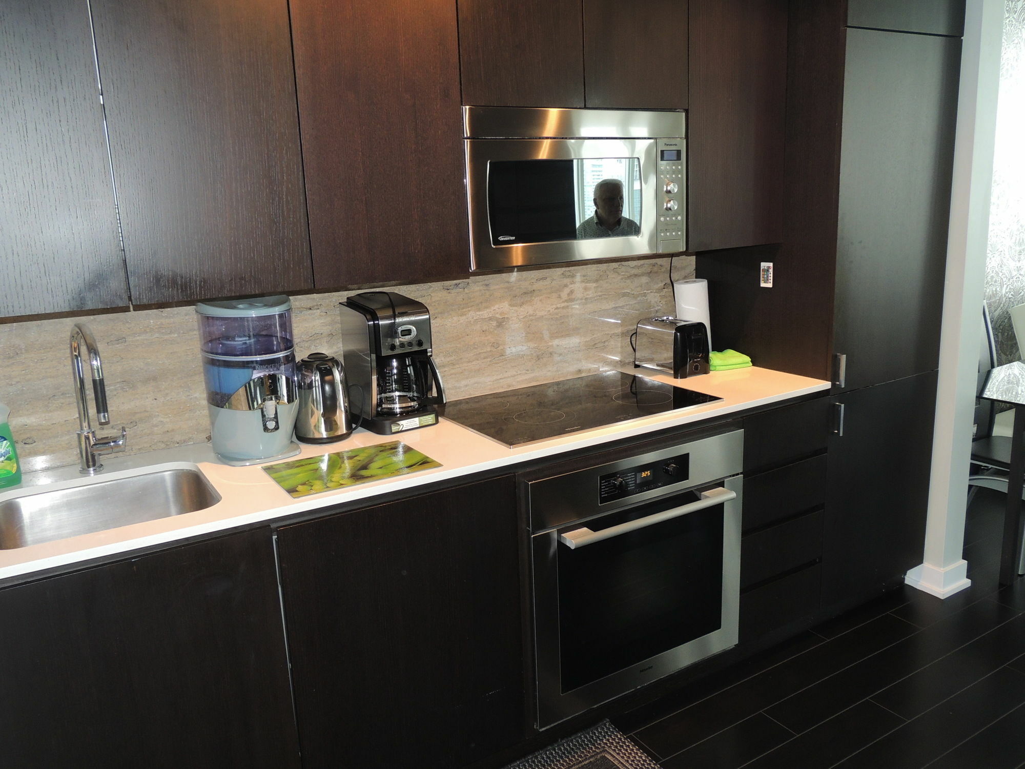 Tvhr - Luxury Condos In Heart Of Downtown Apartment Toronto