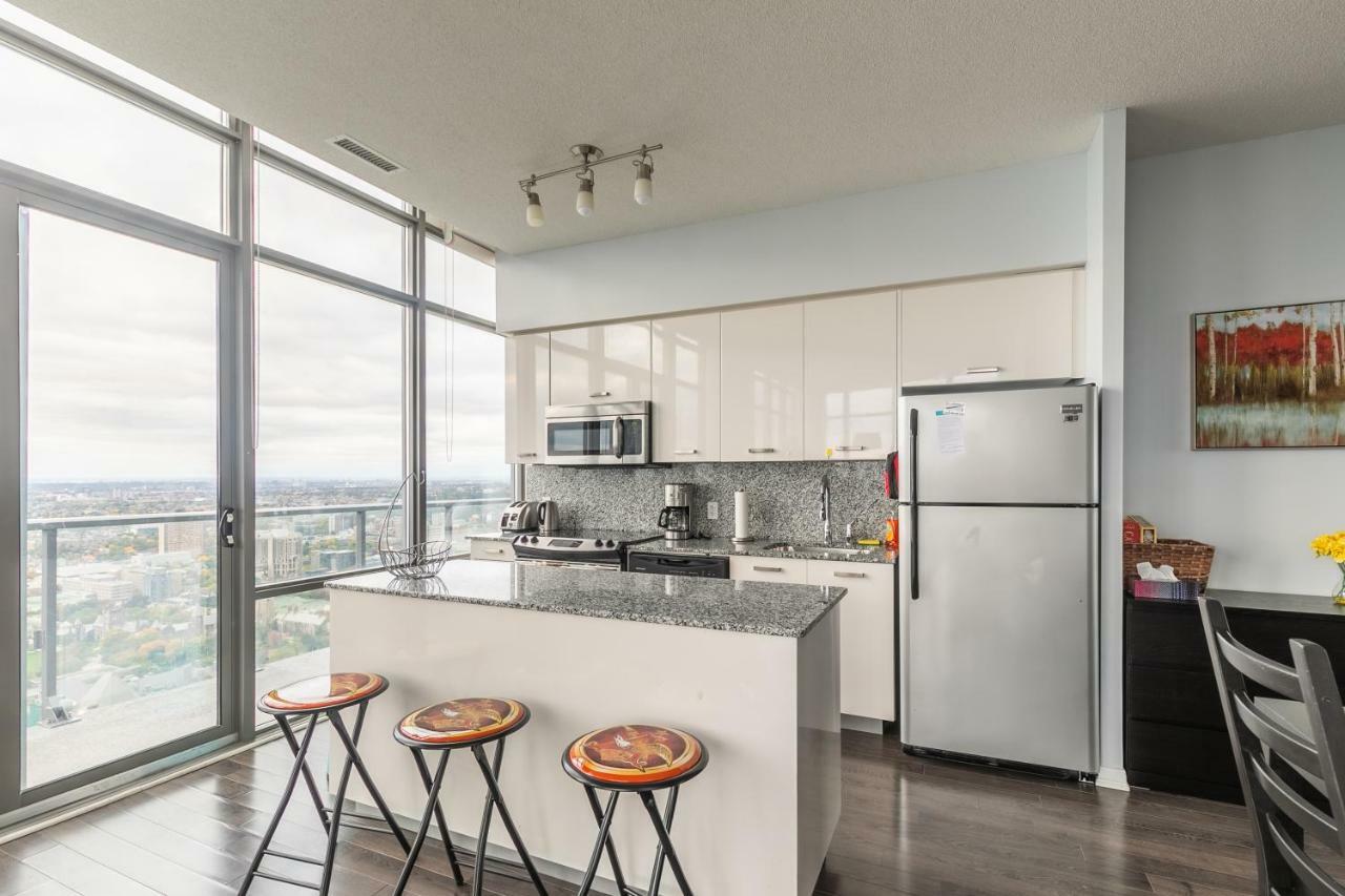 Apartment Unbelievable Penthouse View With 3 Bedrooms Toronto