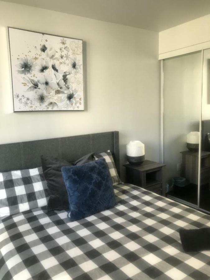 Apartment Executive 1 Bedroom Sleeps 2 Toronto
