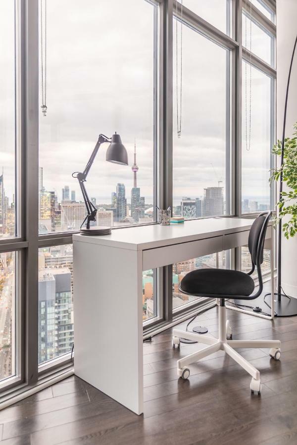 Unbelievable Penthouse View With 3 Bedrooms Toronto