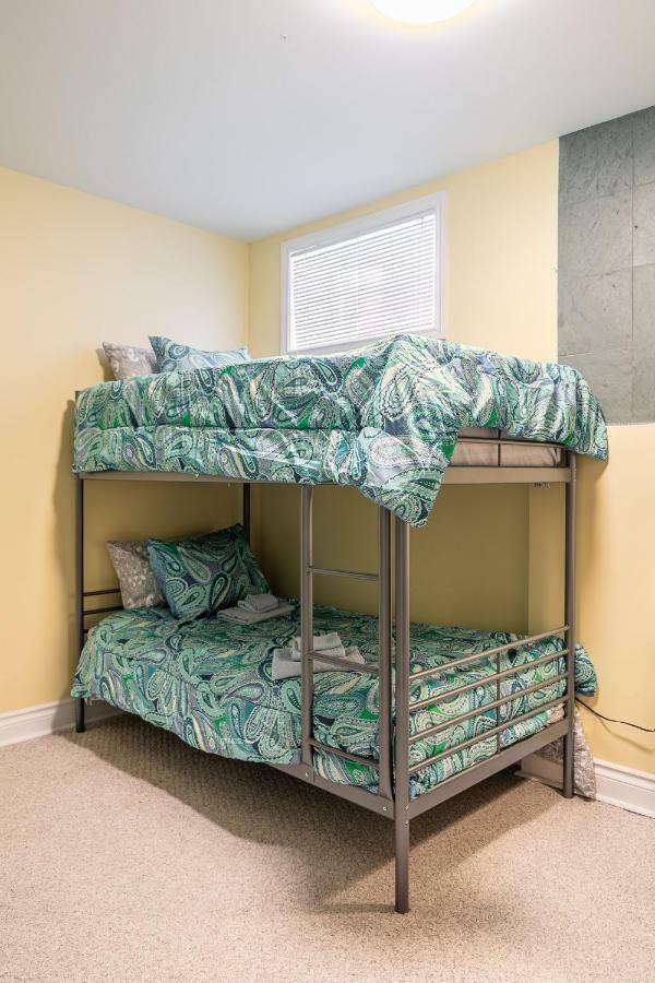 Guest house Simply Comfort. North York