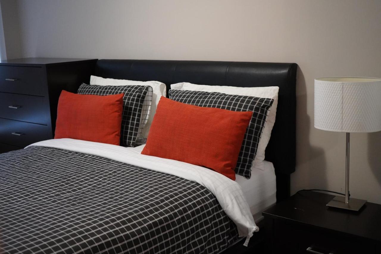 Living Suites - Toronto Convention Centre Apartment Toronto