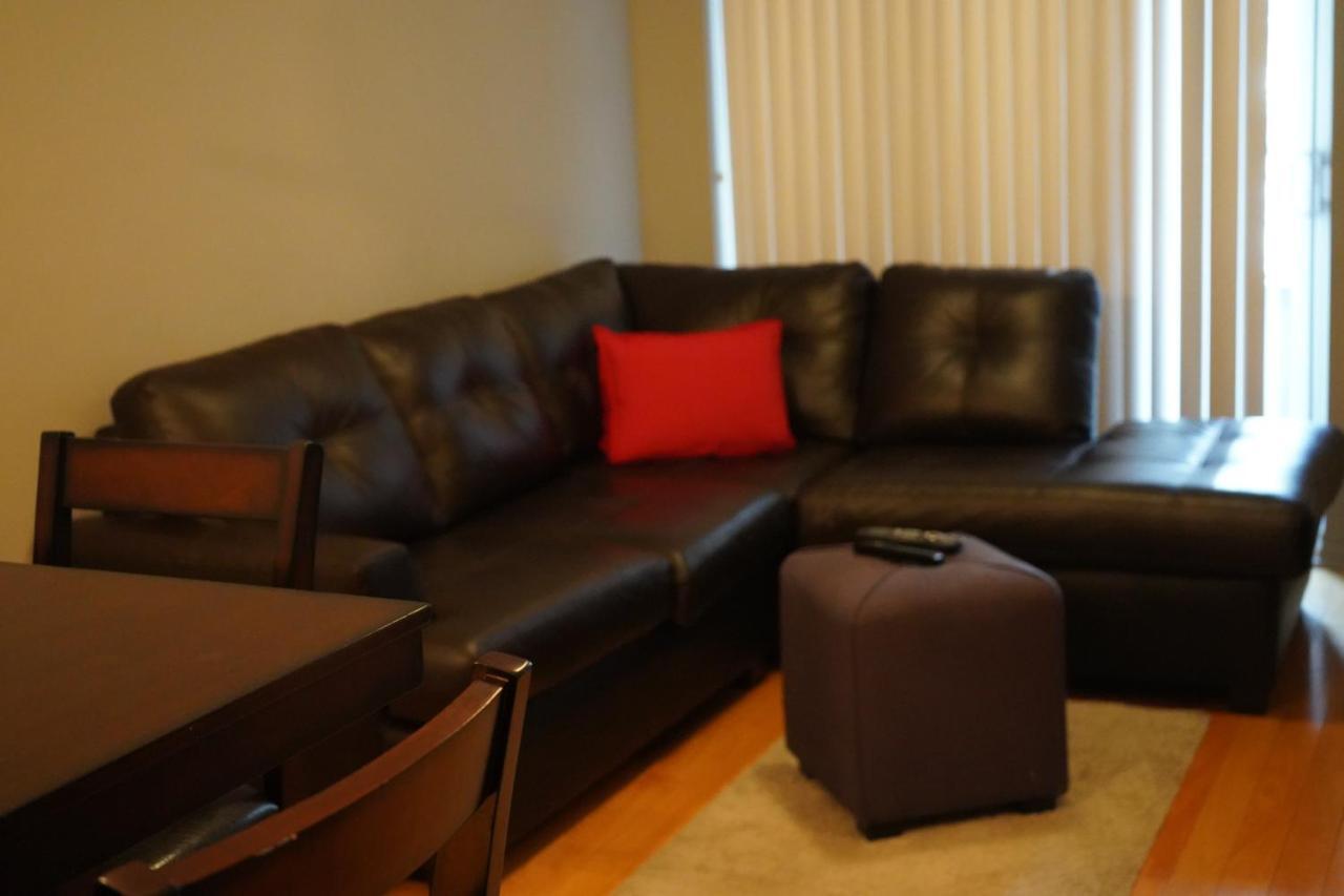 Living Suites - Toronto Convention Centre