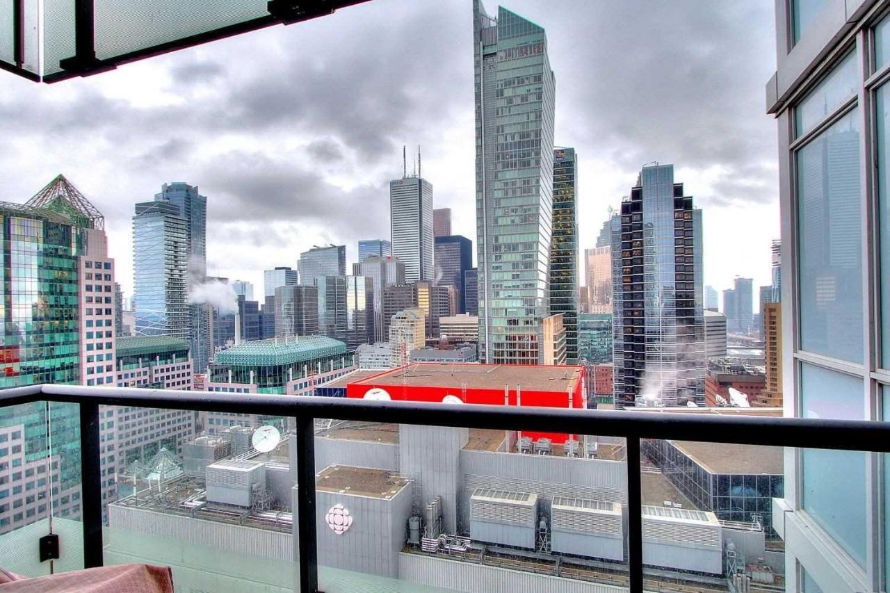 Loft - Entertainment & Financial District *