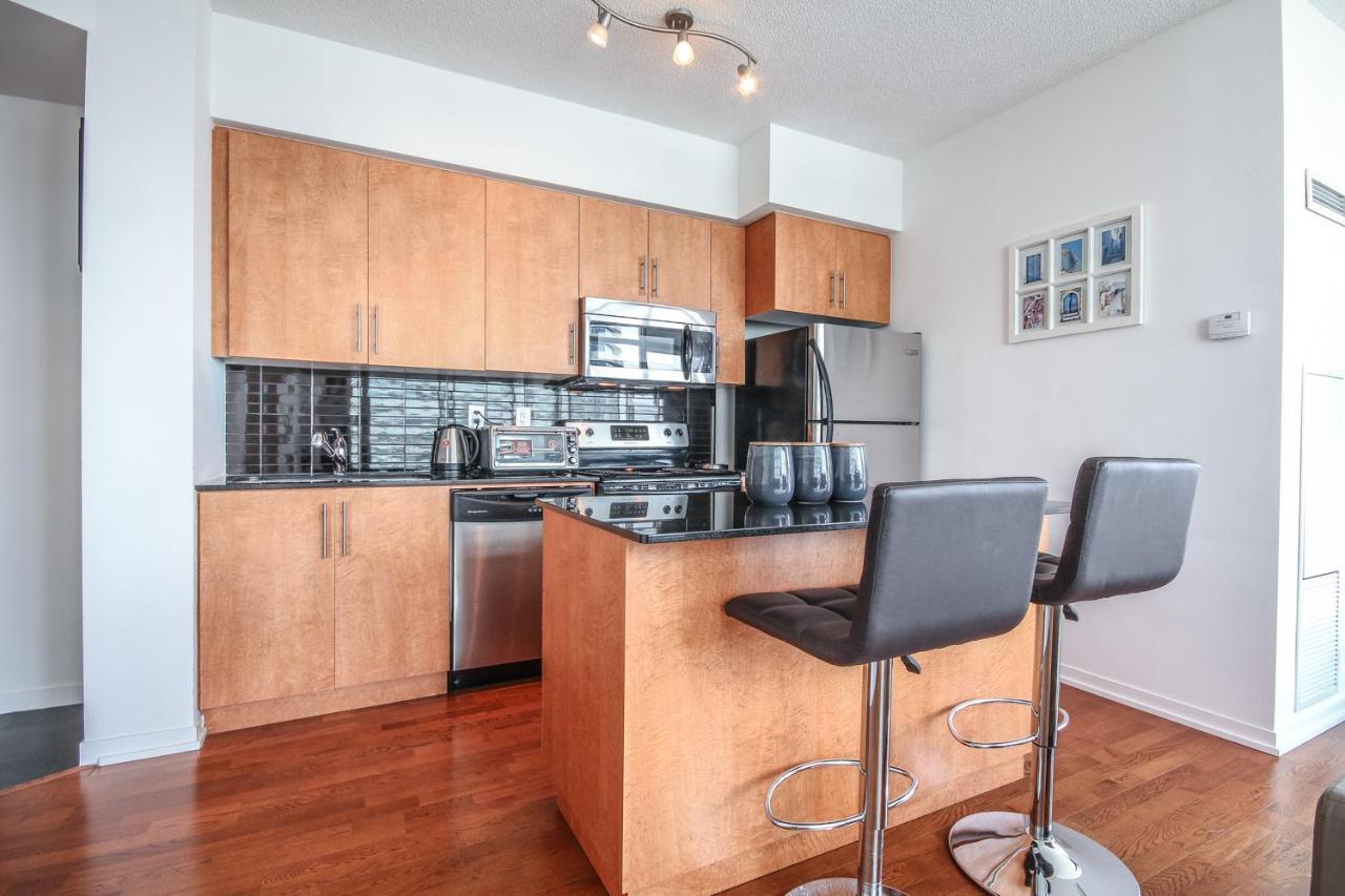 Apartment Sarkar - Maple Leaf Square