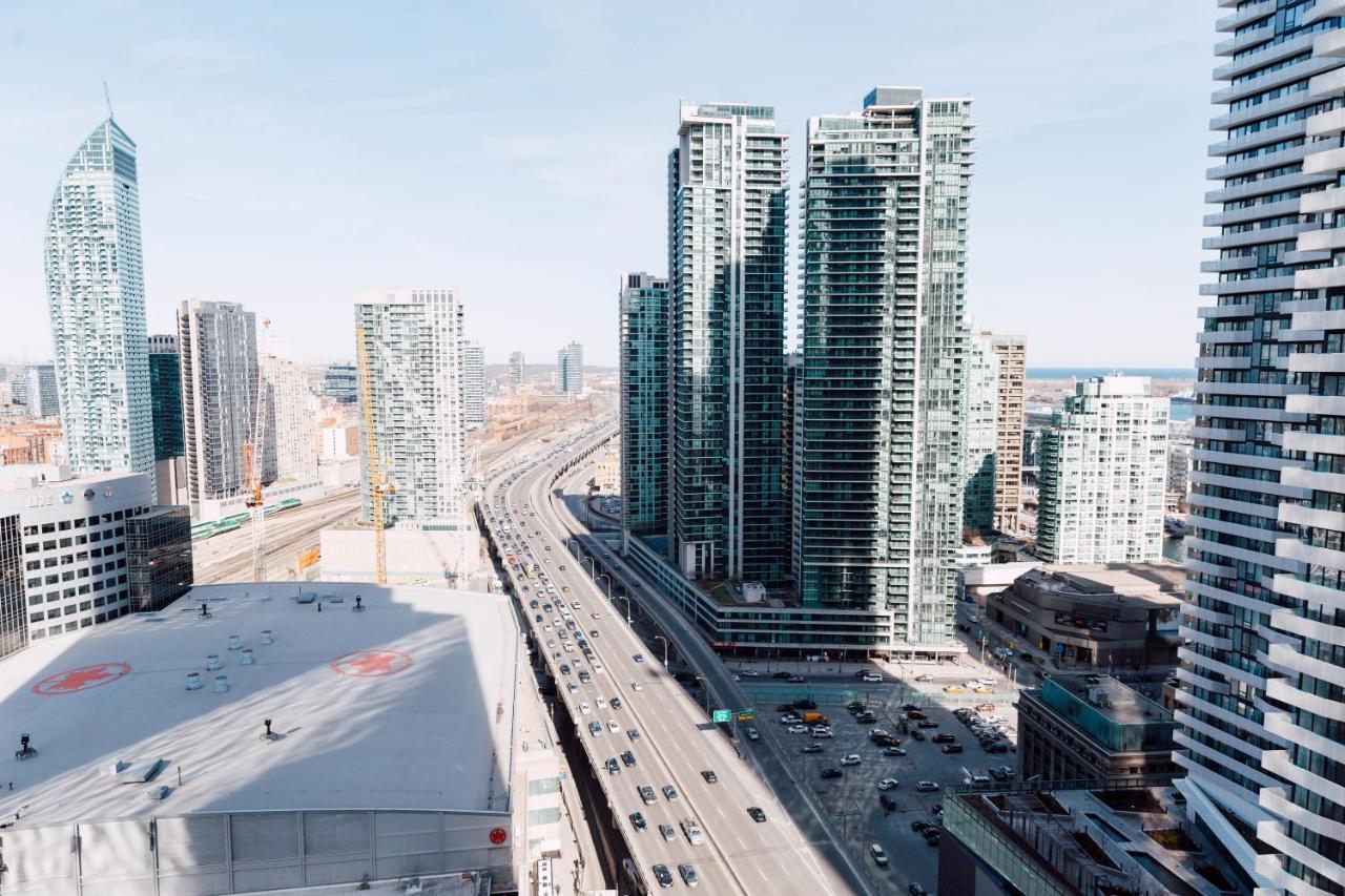 Sarkar - Maple Leaf Square