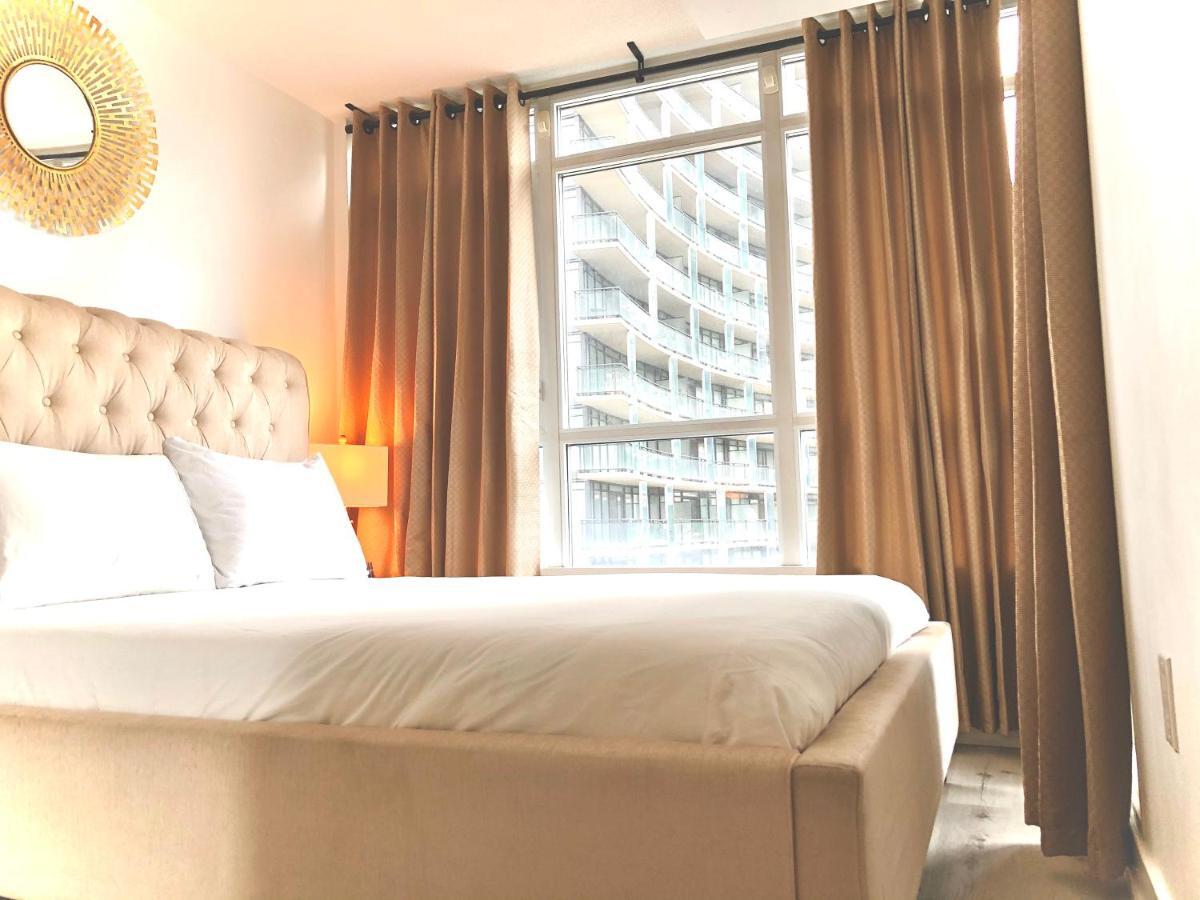 Luxury Executive Toronto Downtown Suites Apartment *