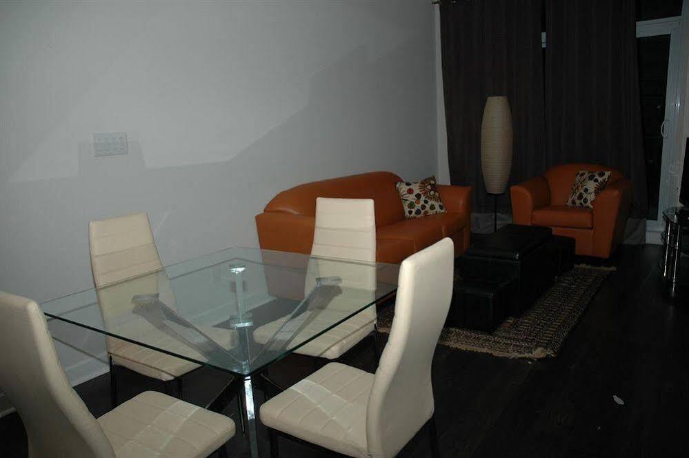 Apartment Living Suites - Toronto Convention Centre Toronto