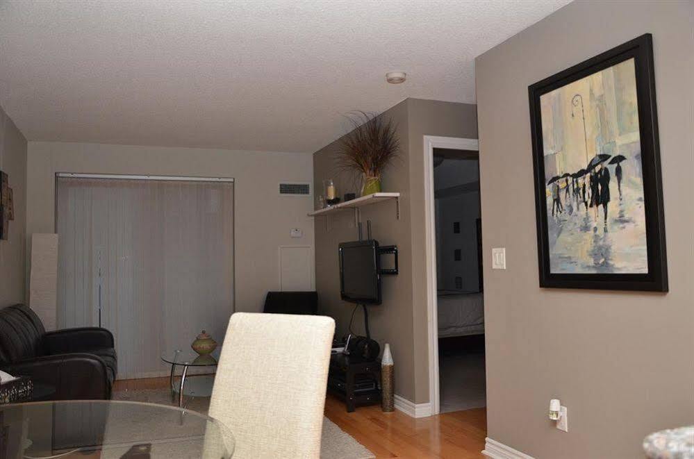 Living Suites - Toronto Convention Centre Toronto