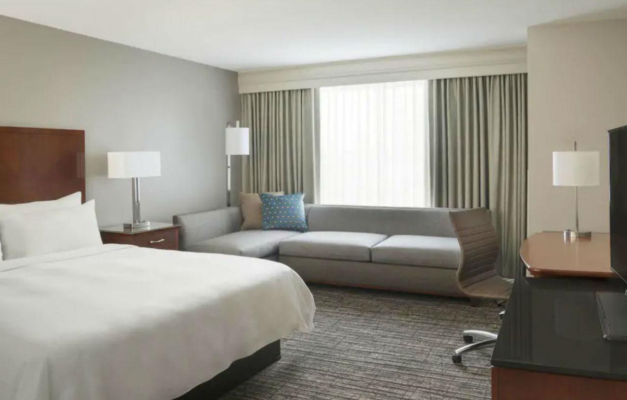 Marriott Downtown At Cf Eaton Centre Hotel Toronto