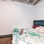 Cloud3 Hotel