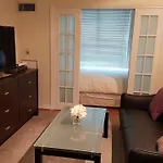 Toronto Luxury Accommodations - Qwest