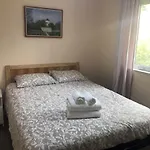 Cozy 3 Room Bungalow In Midtown Toronto
