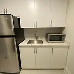 Yorkmills And Bayview !C Spacious Modern Private Bdr With Shared Bathroom