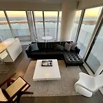 Presidential Suite Heart Of Downtown With Stunning View