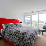 Hydewest - Iceboat Terrace Furnished Townhome