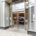 Marvelous Yorkville Apartment
