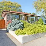 Richview Gardens Suite