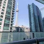 Exclusive Downtown 2Bed Suites