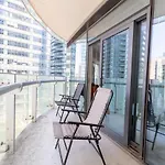 Exclusive Downtown 2Bed Suites