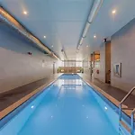 Three-Bedroom Condo With Free Parking Nearby Cn Tower With Lake View