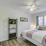 Urban Retreat - Modern 4Br Townhouse