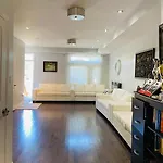 Signature III Suite Space Share Room Toronto Canada