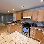 Ikonstay Harmony Private Room Toronto