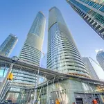 Comfort Opulence Suites Superior 3 Bedroom Suite 48Th Floor With Lake View