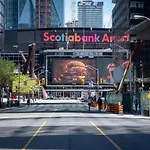 Delta Suites - Entertainment District - Downtown Toronto