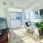 Infivilla Amazing Penthouse Living In Sunrise- Breathtaking Skyline Lake View Downtown Toronto!A