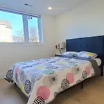 Private Apartment With Garden, 25 Min To Downtown