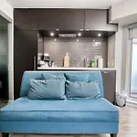 Modern 1 Bedroom Sleeps 3 Yorkville Stk