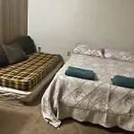 Cozy Apartment With A Spacious Backyard In The Ravine