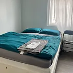 Flowealth Property