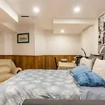 Big Oasis Studio Near Airport Yyz
