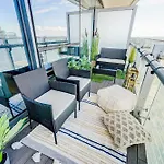 Skytree - Modern Rusty Condo Close To Union Station In Heart Of Downtown