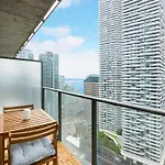 Newly Renovated Cozy Condo/Union Station
